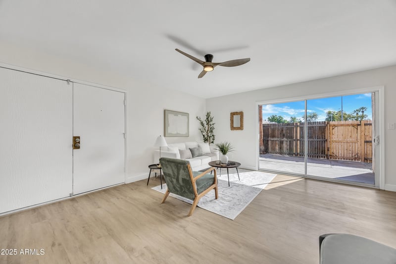 5934 Townley Ave, Glendale, AZ 85302