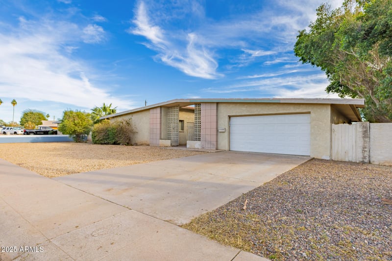 5937 Coolidge St, Phoenix, AZ 85033