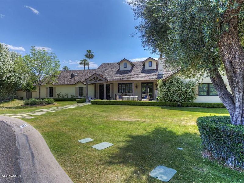 5937 E Paisano Cir, Phoenix, AZ 85018