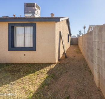 5940 Palm Ln, Phoenix, AZ 85035