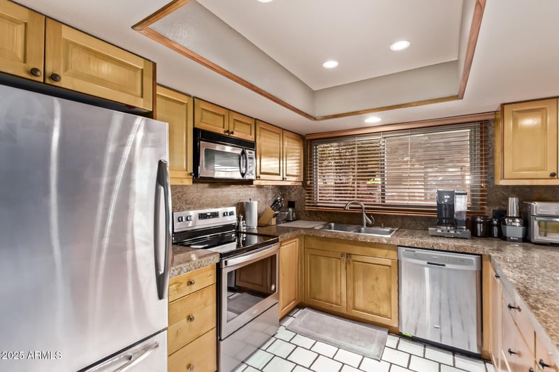 5941 83rd St, Scottsdale, AZ 85250