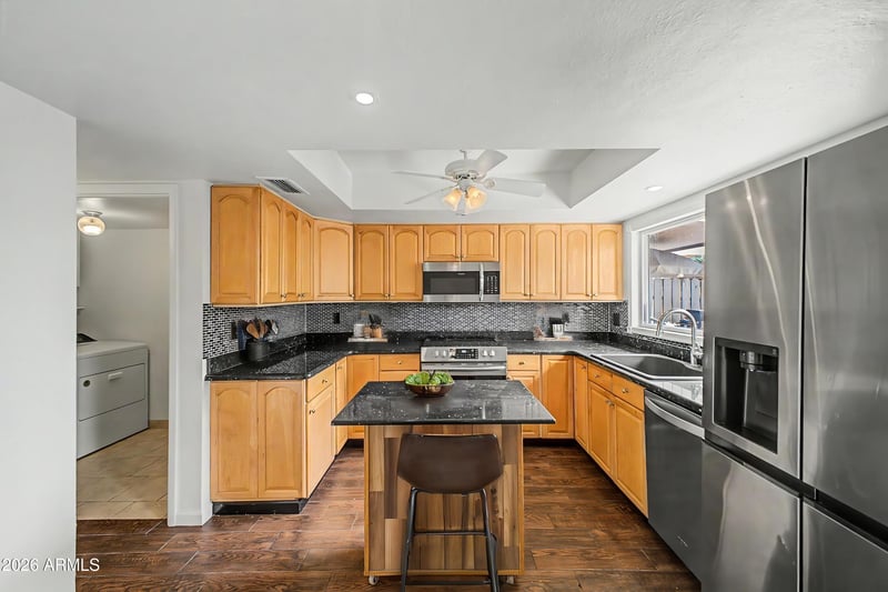 5943 83rd St, Scottsdale, AZ 85250