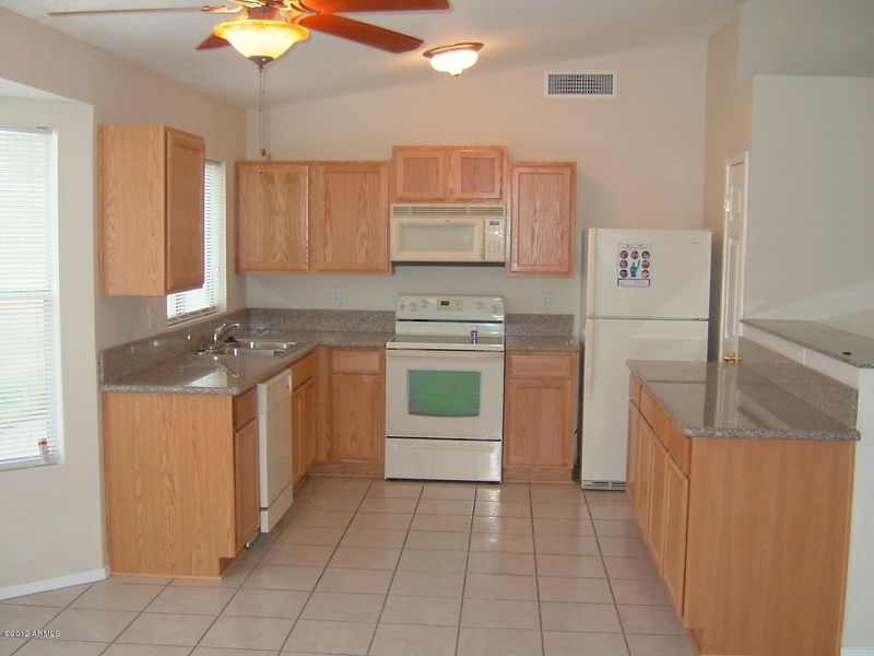 5944 W Windsor Ave, Phoenix, AZ 85035