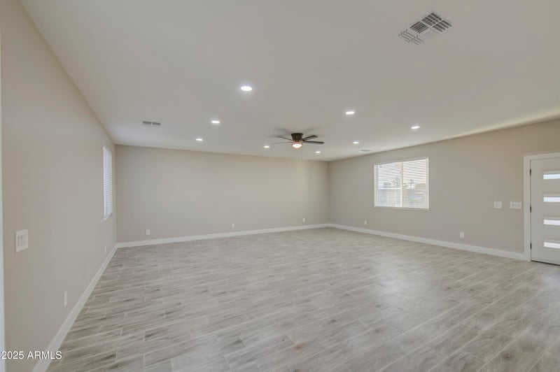 5945 Lamar Rd, Glendale, AZ 85301