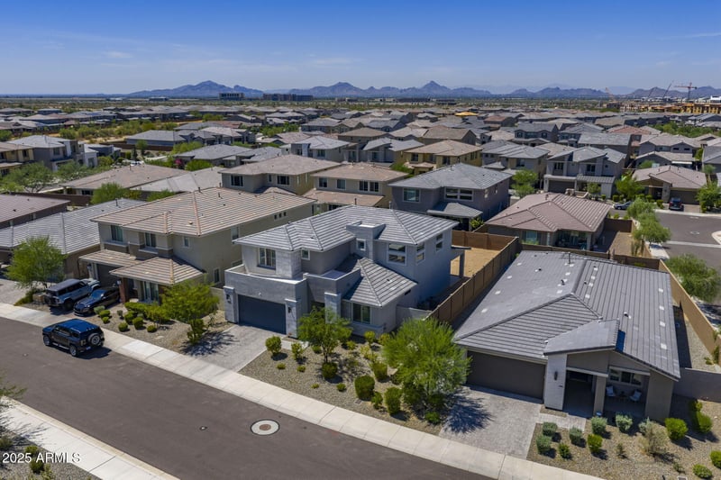 5945 Salter Dr, Phoenix, AZ 85054