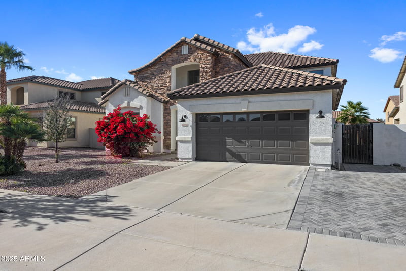 5946 Shelby Way, Gilbert, AZ 85298