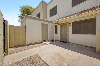 5947 N 48th Ave, Glendale, AZ 85301