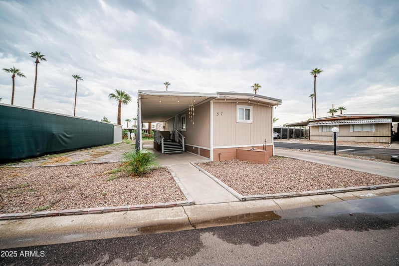 5950 Missouri Ave #37, Glendale, AZ 85301
