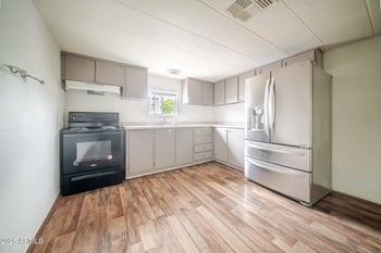 5950 Missouri Ave #37, Glendale, AZ 85301