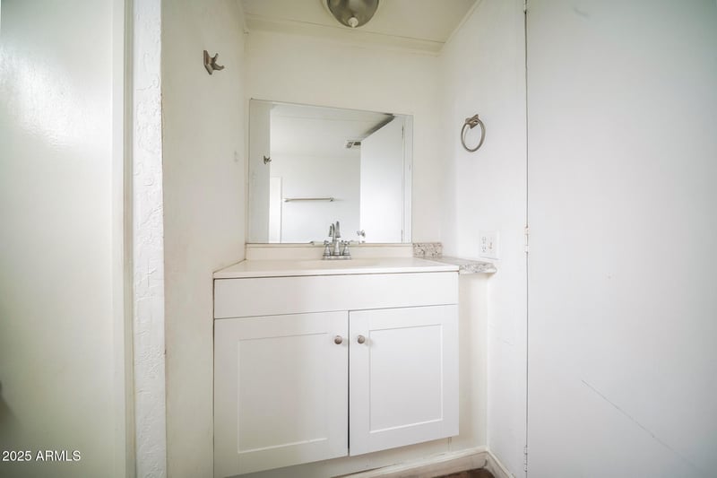 5950 Missouri Ave #37, Glendale, AZ 85301