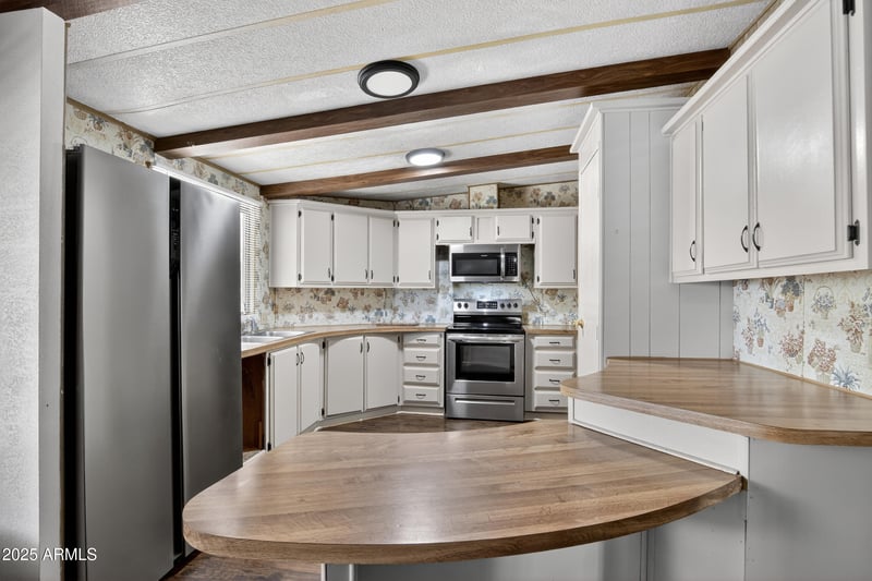 5950 Missouri Ave #57, Glendale, AZ 85301