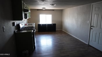 5950 Missouri Ave, Glendale, AZ 85301