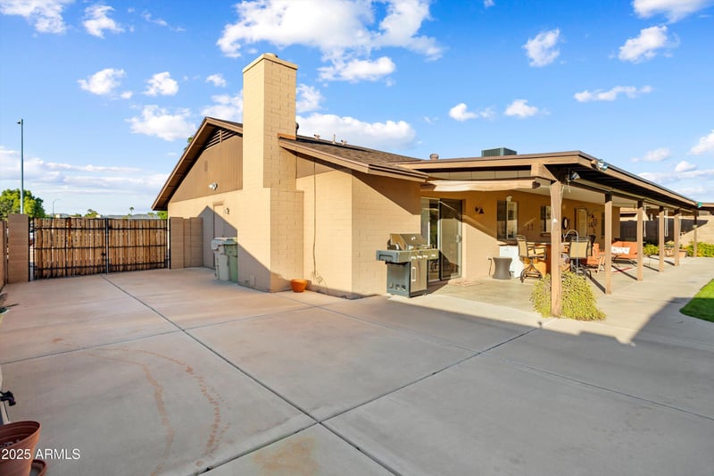 5951 Campo Bello Dr, Glendale, AZ 85308