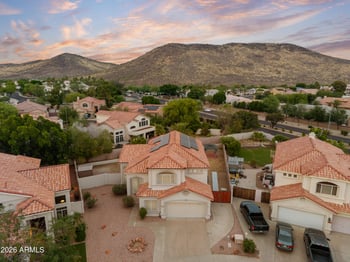 5952 Morning Dove Dr, Glendale, AZ 85308