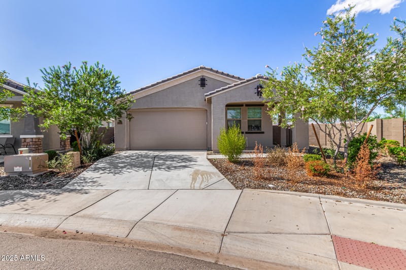 5956 188th Ln, Litchfield Park, AZ 85340