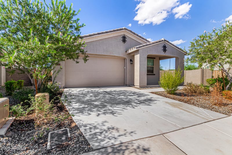 5956 188th Ln, Litchfield Park, AZ 85340
