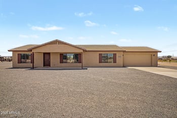 5959 E Red Bird Ln, San Tan Valley, AZ 85140