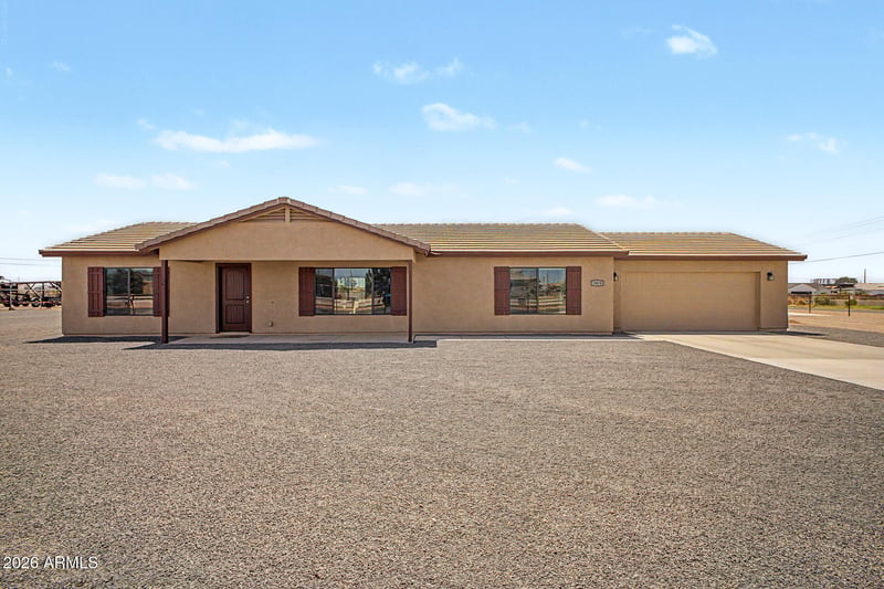 5959 Red Bird Ln, San Tan Valley, AZ 85140