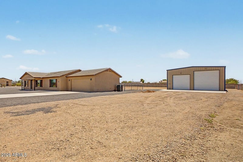 5959 Red Bird Ln, San Tan Valley, AZ 85140