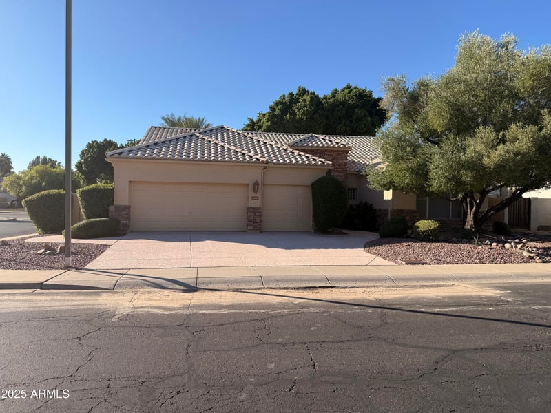 5959 Potter Dr, Glendale, AZ 85308