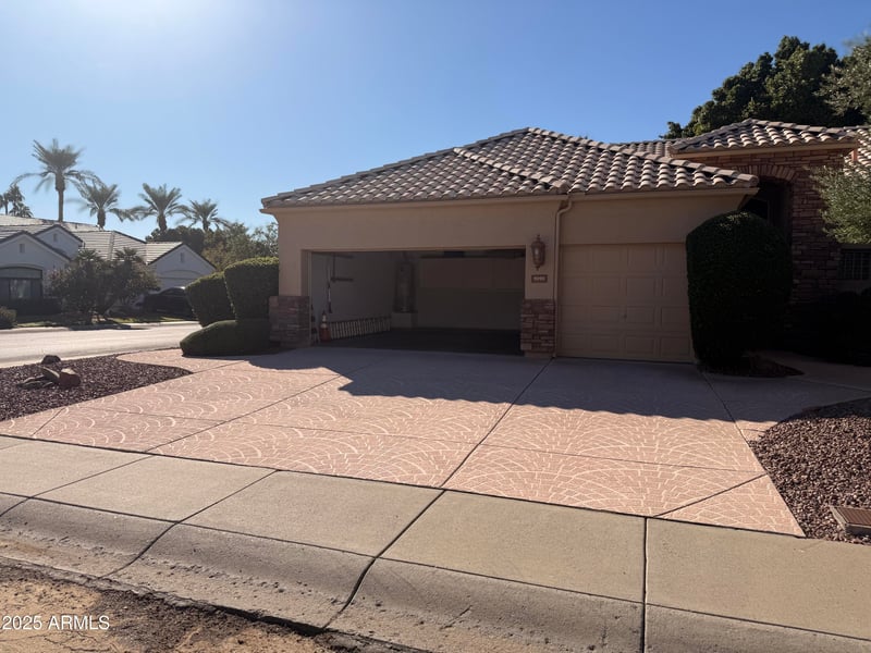 5959 Potter Dr, Glendale, AZ 85308