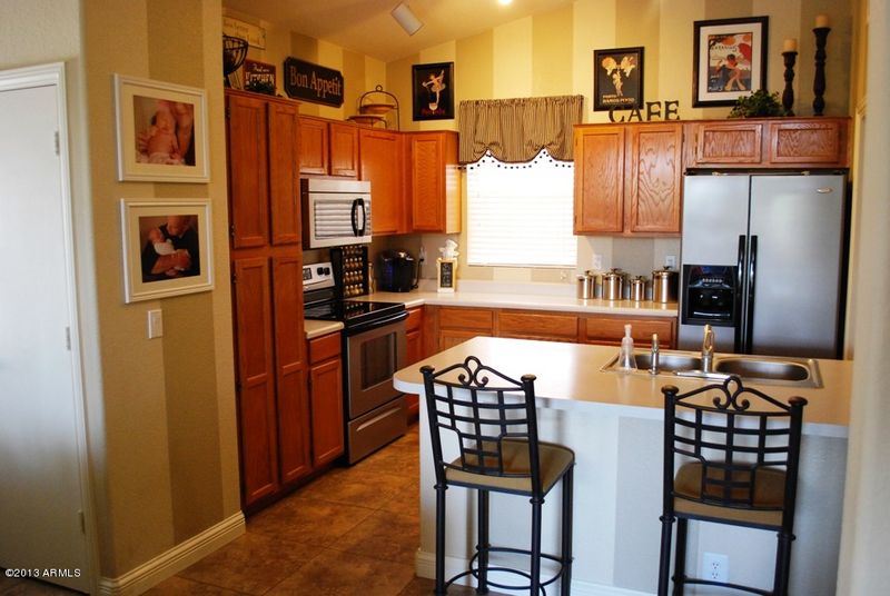 596 N Soho Ln, Chandler, AZ 85225