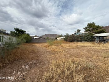 596 Ray St #-, Superior, AZ 85173