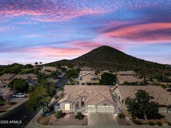 5960 Via Montoya Dr, Glendale, AZ 85310