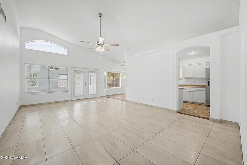 5963 W Mercury Way, Chandler, AZ 85226