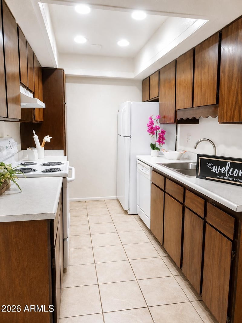 5964 Townley Ave, Glendale, AZ 85302
