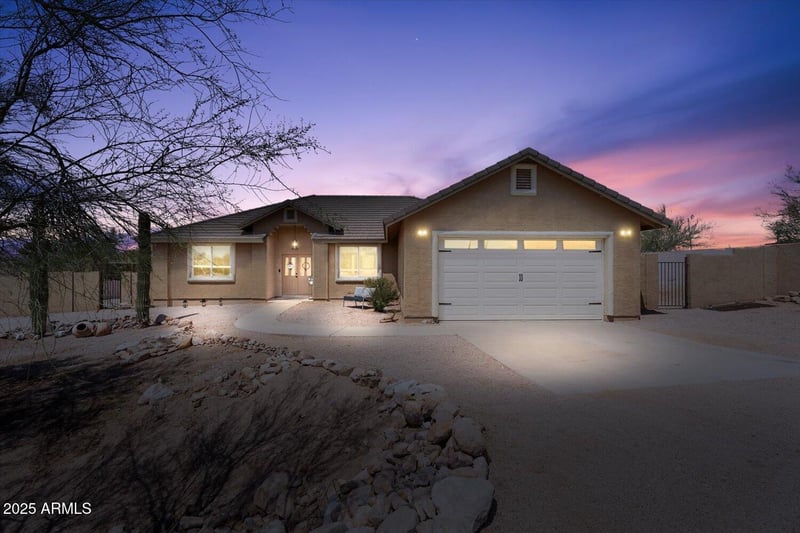 5968 Mining Camp St, Apache Junction, AZ 85119