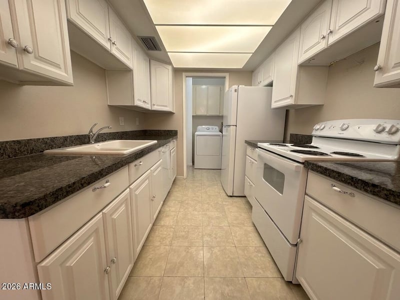 5970 Augusta Ave, Glendale, AZ 85301