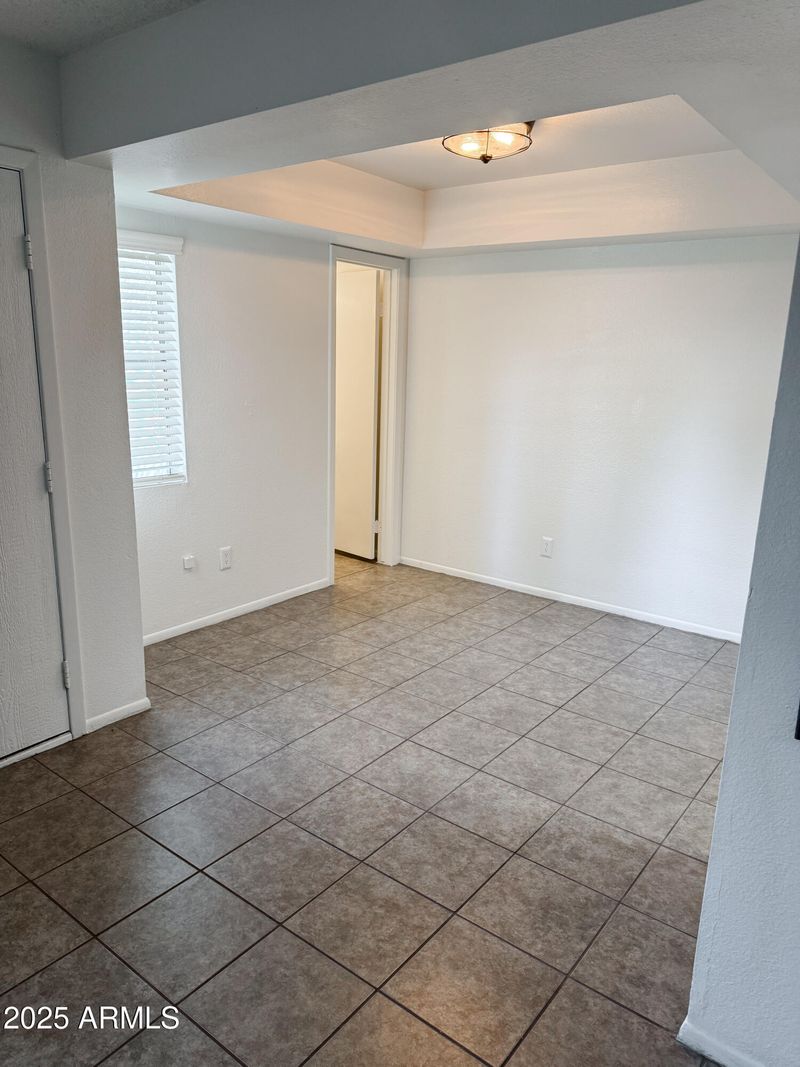 5975 N 48th Dr, Glendale, AZ 85301