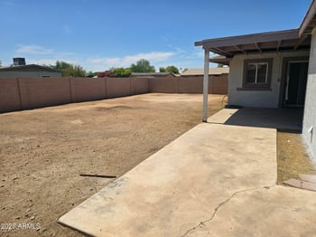 5977 Britton Ave, Phoenix, AZ 85033