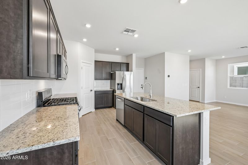 5979 E Sideoats Way, San Tan Valley, AZ 85143
