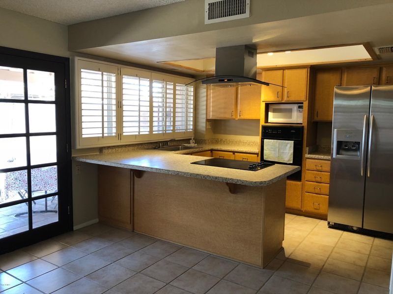 5981 E Thomas Rd, Scottsdale, AZ 85251