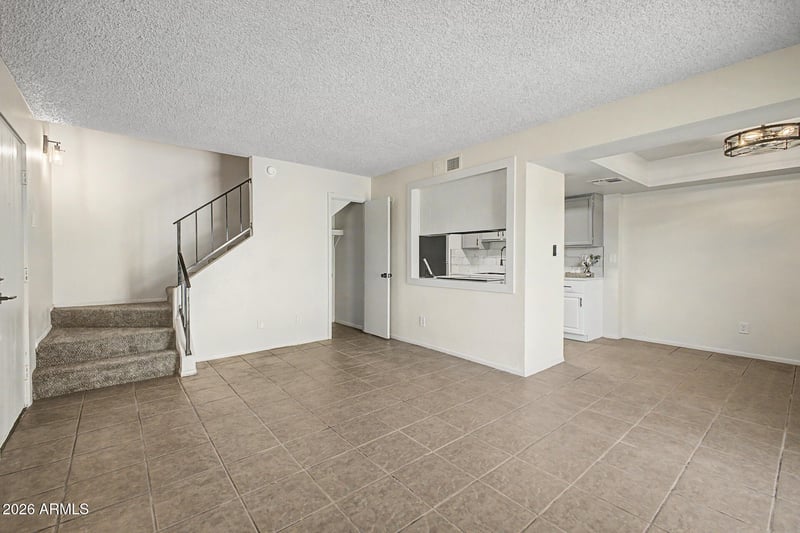 5981 N 48th Dr, Glendale, AZ 85301