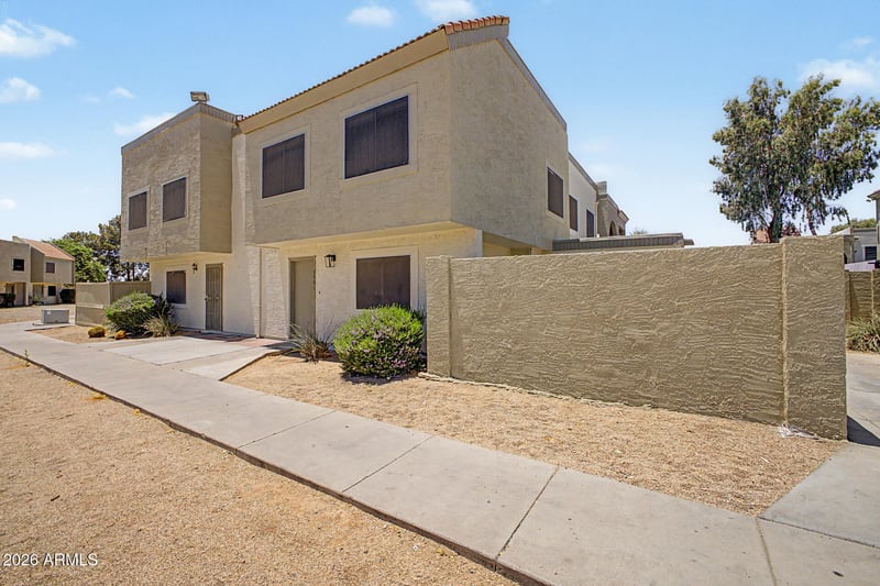 5981 N 48th Dr, Glendale, AZ 85301