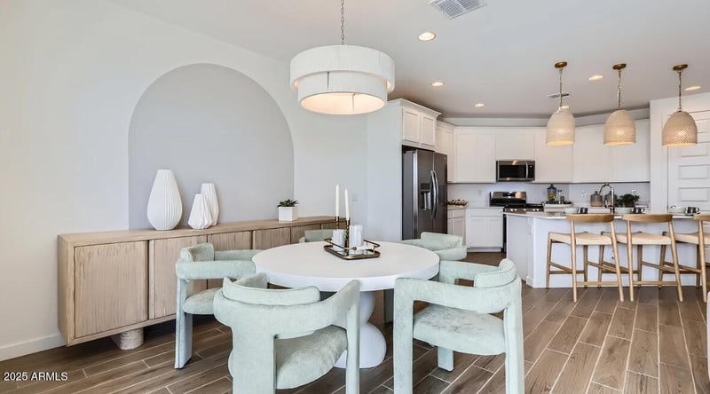 5982 192nd Dr, Litchfield Park, AZ 85340