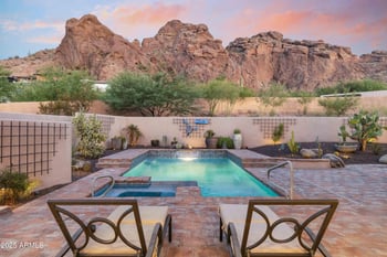 5984 Echo Canyon Dr, Phoenix, AZ 85018