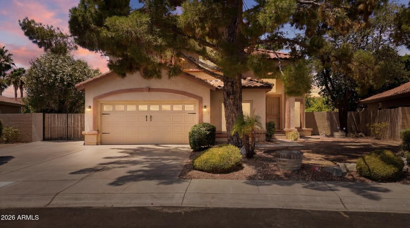 5993 Aurora Dr, Glendale, AZ 85308