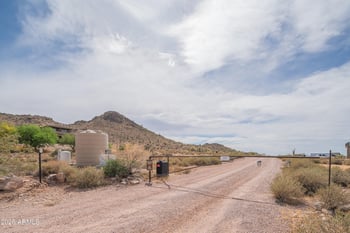 5995 35th Ave, Apache Junction, AZ 85119