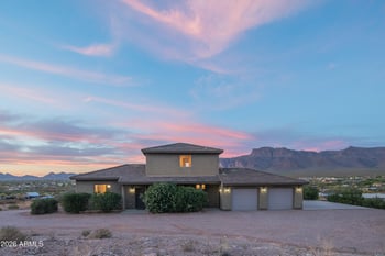 5995 35th Ave, Apache Junction, AZ 85119
