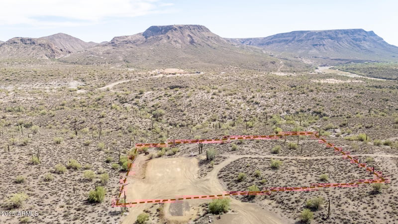 59xx Table Mesa Rd #2, New River, AZ 85087