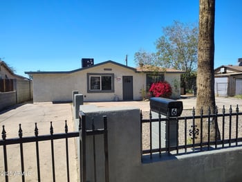 6 30th Dr, Phoenix, AZ 85009