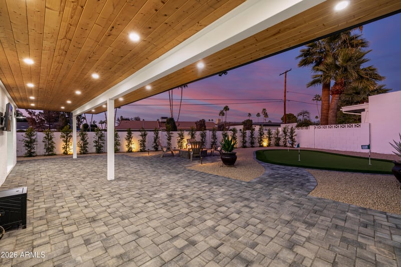 6 Piping Rock Rd, Phoenix, AZ 85022