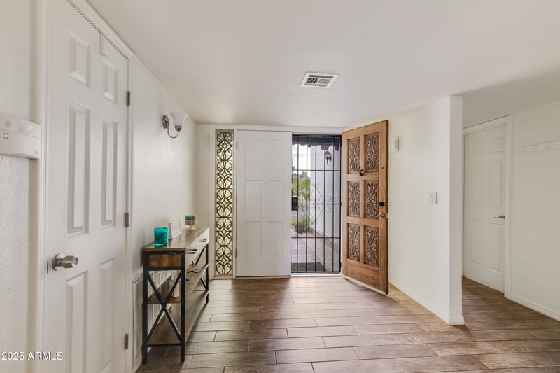 6 Piping Rock Rd, Phoenix, AZ 85022