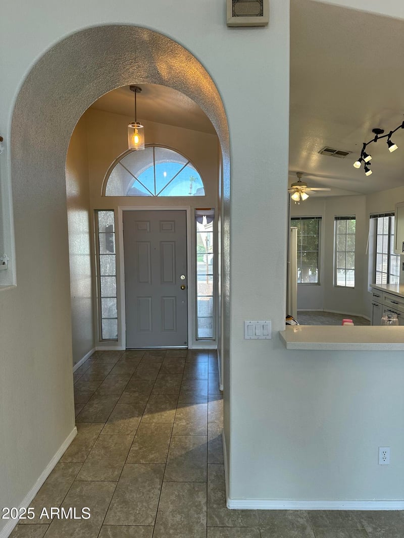 60 Willow Creek St, Chandler, AZ 85225
