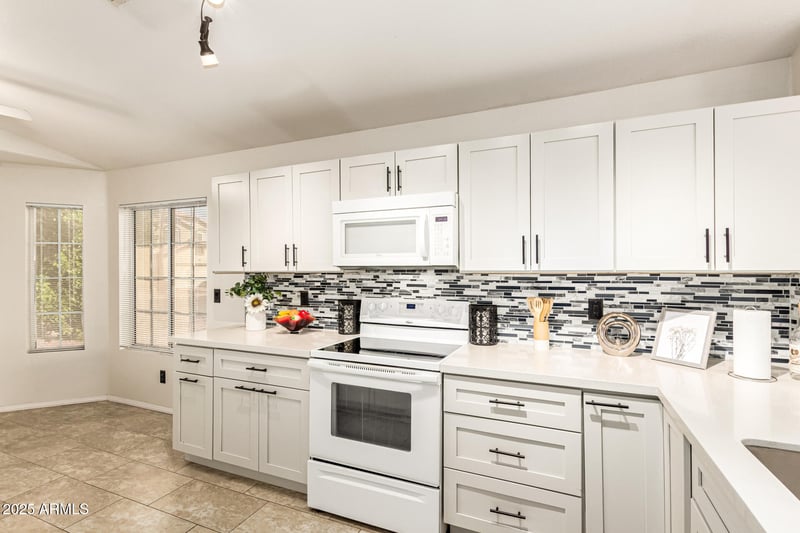 60 Willow Creek St, Chandler, AZ 85225