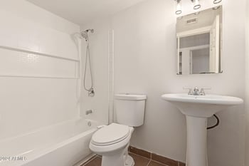 600 Dobson Rd #75, Mesa, AZ 85202